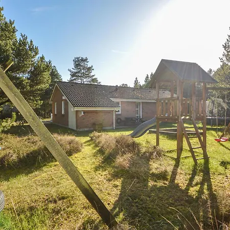 Holiday home Stunning In Romo With Sauna